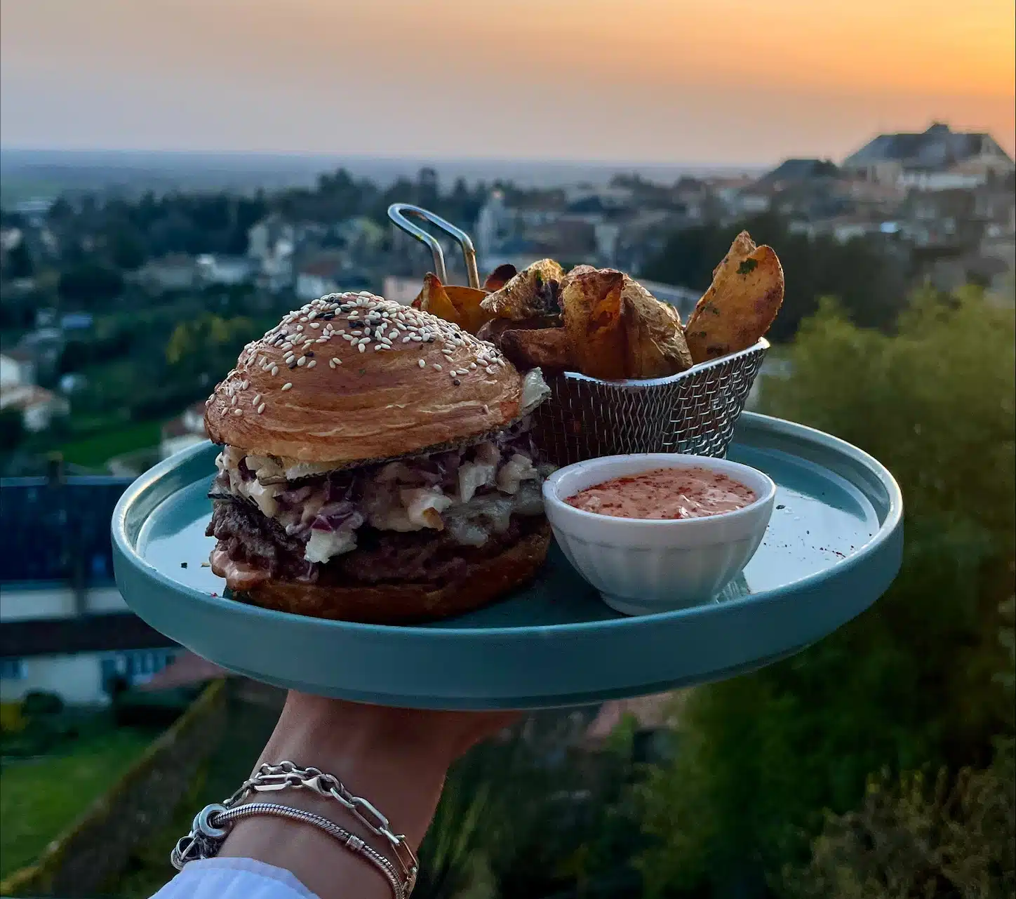 cuisine maison dans notre restaurant à Pouzauges et ses ingrédients frais et de saison