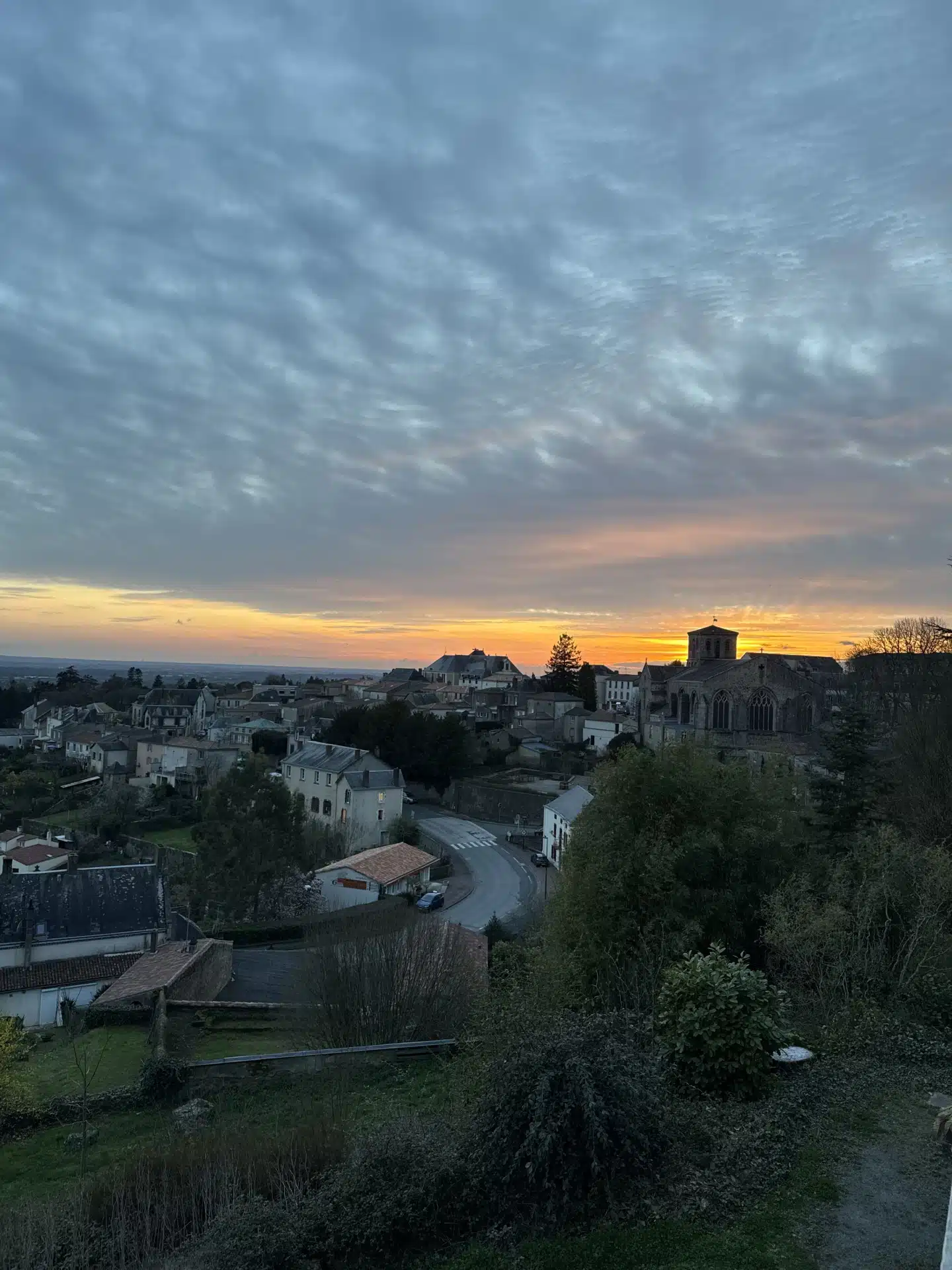 La Bruyère, restaurant Pouzauges avec terrasse, bar et vue sur le bocage
